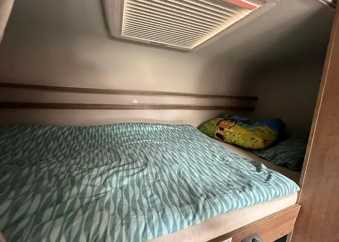 Na Kolech Кемпинг